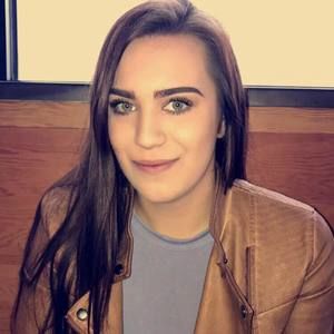 Meet your Posher, Stephanie